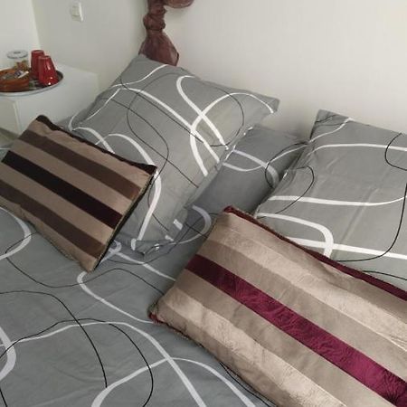 Agnes Apartment Limoux Bagian luar foto