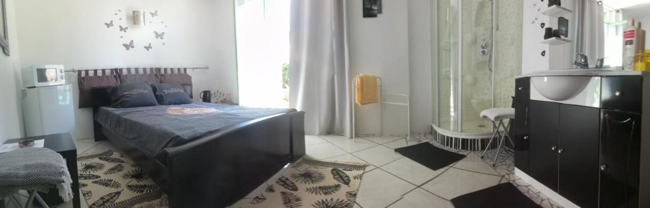 Agnes Apartment Limoux Bagian luar foto